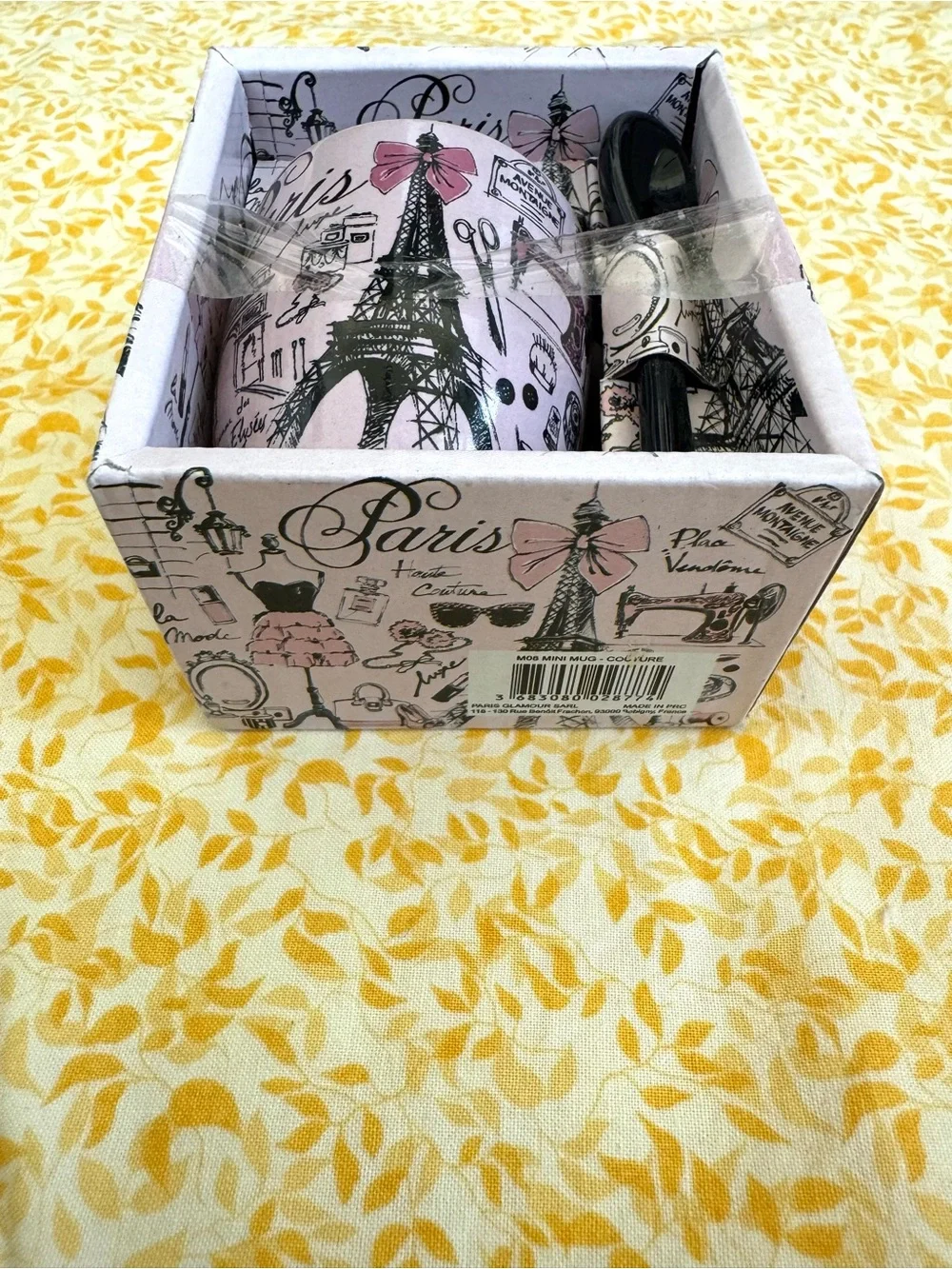 NWT. Paris Glamour Ceramic Mini-Mug/Espresso with Spoon Set. Original Packaging.